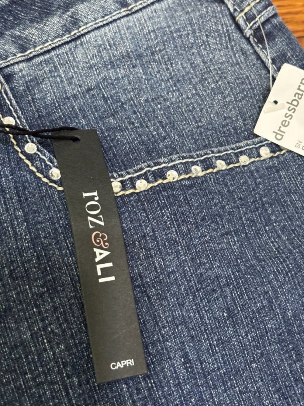 Roz & Ali Dressbarn Womens Capri Jeans Plus Sz 18W Blue Stretch Denim Pants NWT - Picture 5 of 9